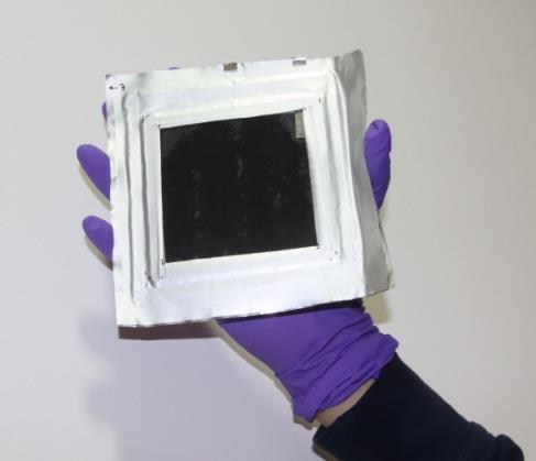 ​英國發(fā)明可儲存太陽能的鋅離子電池來了： 500次循環(huán)后仍有73% 的容量保持率